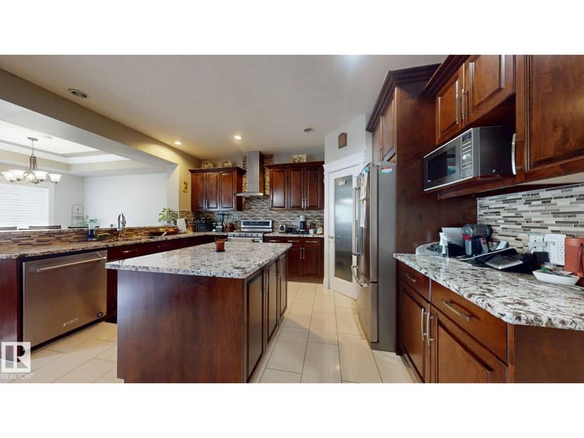 1232 Cunningham Dr SW, Edmonton, photo 8