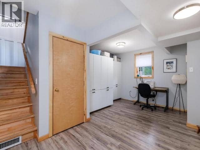 25 Blaker Place — photo 18 of 40