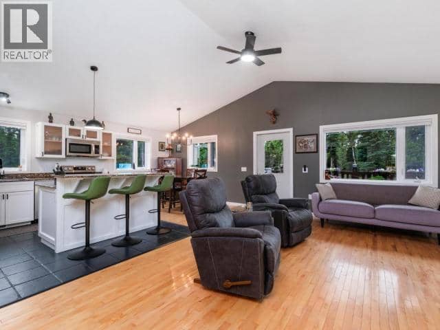 25 Blaker Place, Whitehorse, photo 4