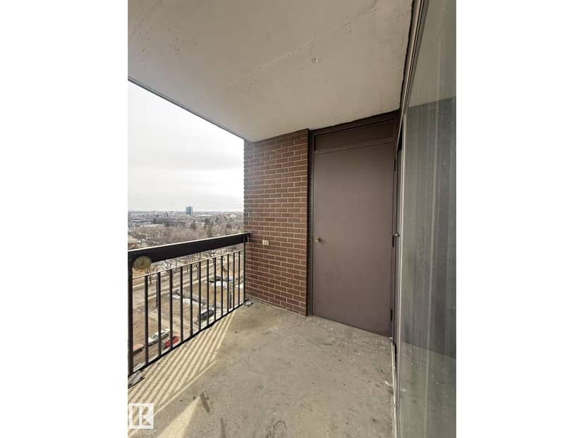 #1004 11027 87 AV NW — photo 16 of 22
