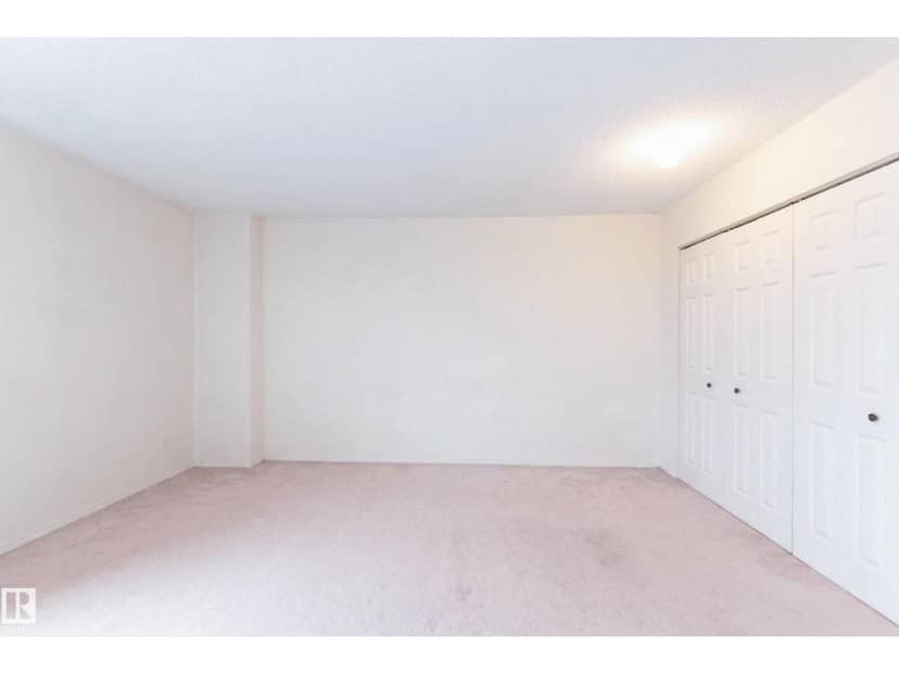 #1004 11027 87 AV NW — photo 18 of 22