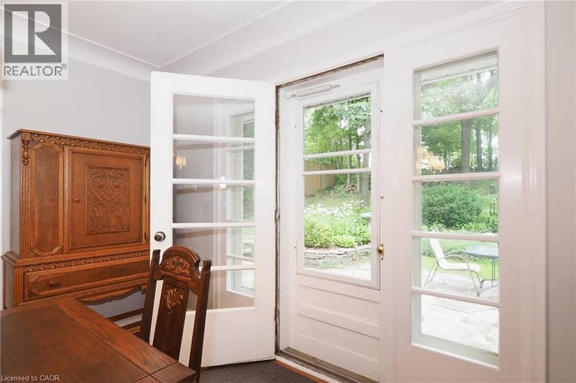 181 LINCOLN Road, Waterloo, photo 6
