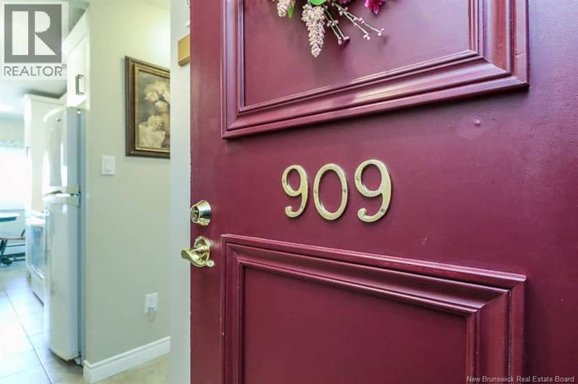 310 Woodward Unit# 909 — photo 4 of 40