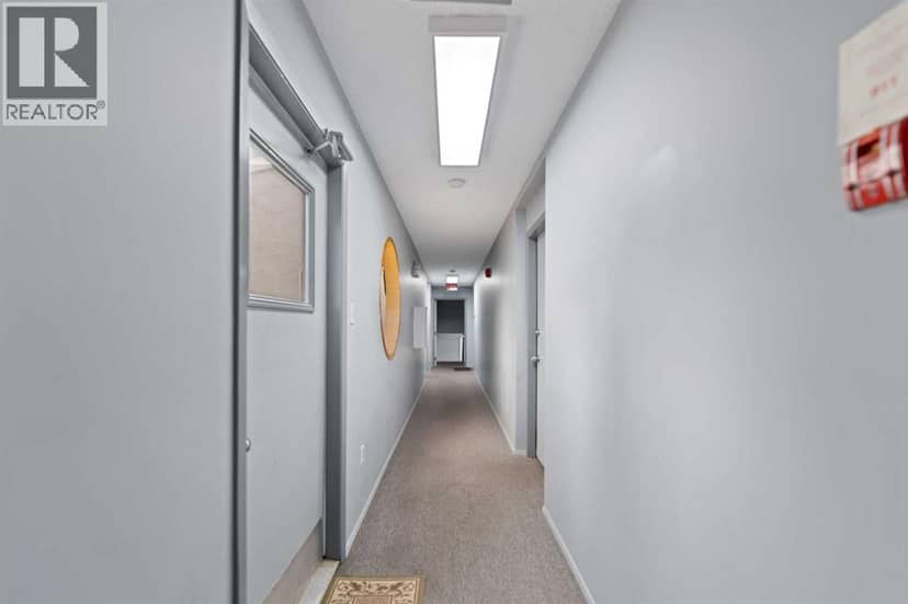 2312 1 Street NW, Calgary, photo 8