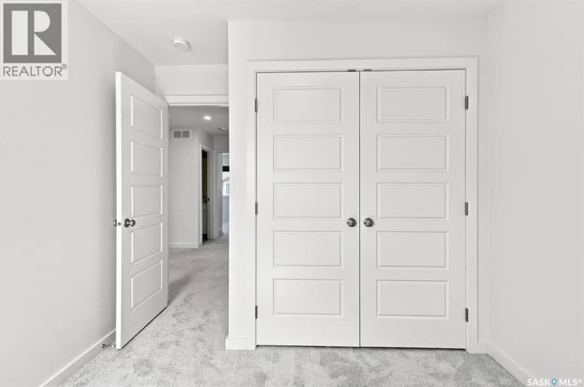 1070 Brighton GATE — photo 24 of 39