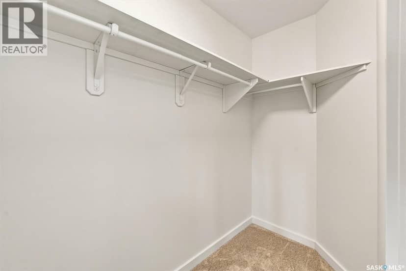 1070 Brighton GATE — photo 18 of 39