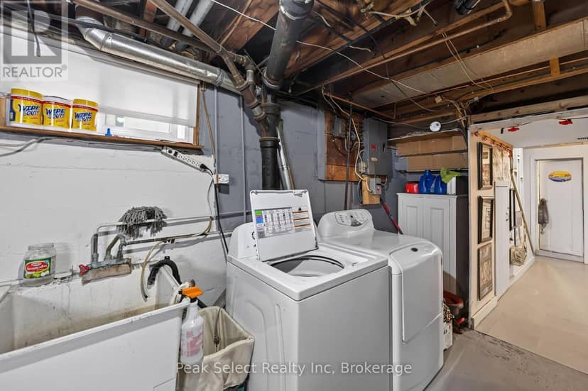 1345 Trafalgar Street — photo 36 of 37