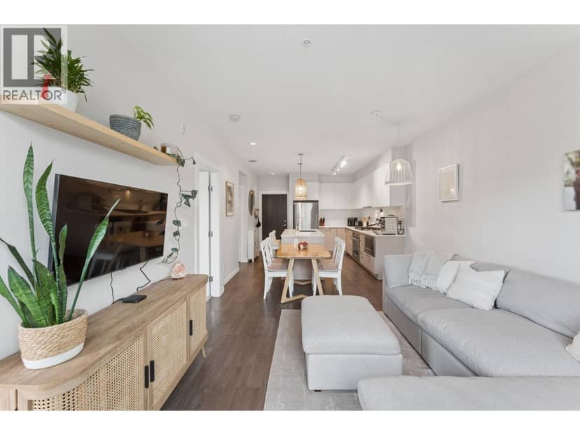 210 625 E 3RD STREET, North Vancouver, photo 8