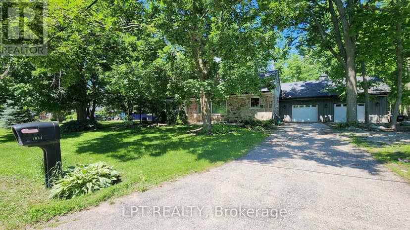 1644 Ridge Road E, Oro-Medonte