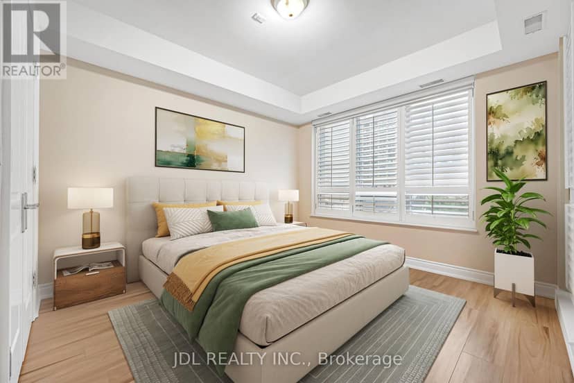 TH07 - 761 Bay Street — photo 25 of 36