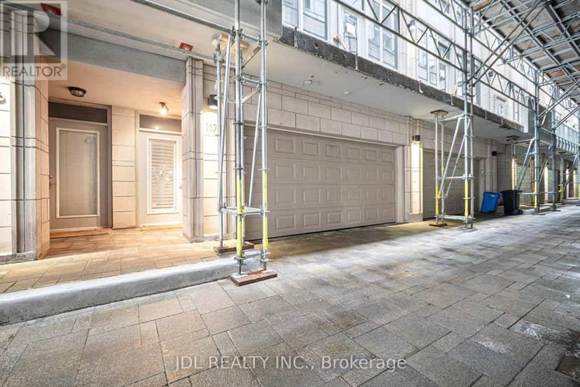 TH07 - 761 Bay Street — photo 36 of 36