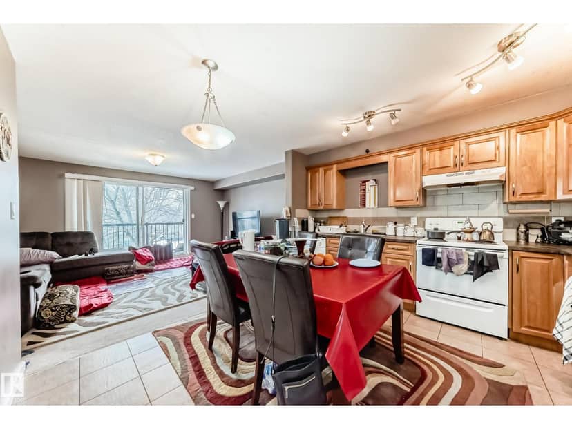 #203 11827 105 ST NW — photo 9 of 24
