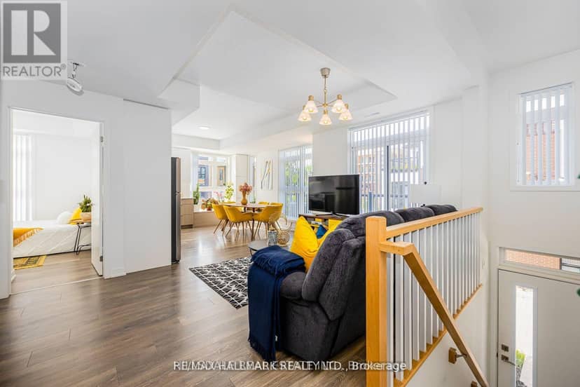 207 - 90 Canon Jackson Drive, Toronto, photo 3
