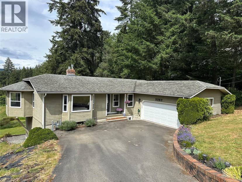 2267 Regina Dr, Duncan