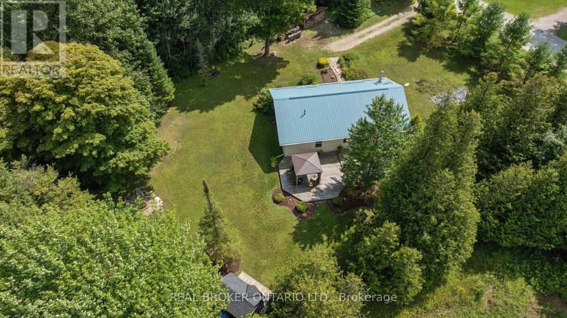 5578 11th Line — photo 24 of 28