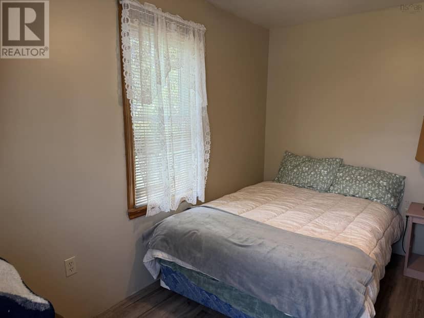 3643 Highway 209 — photo 17 of 26