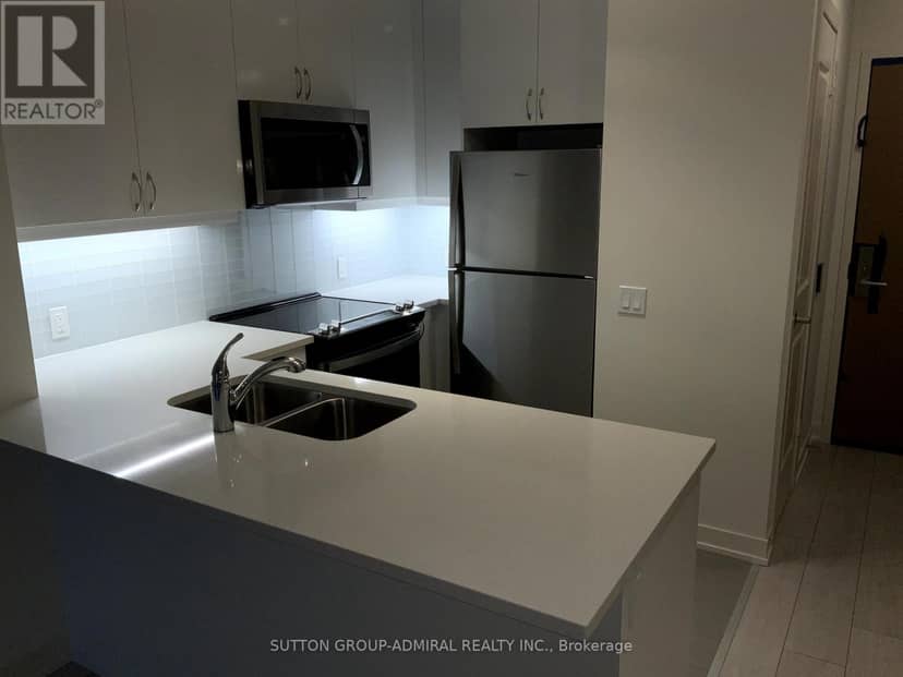 1703 - 4955 Yonge Street — photo 6 of 10
