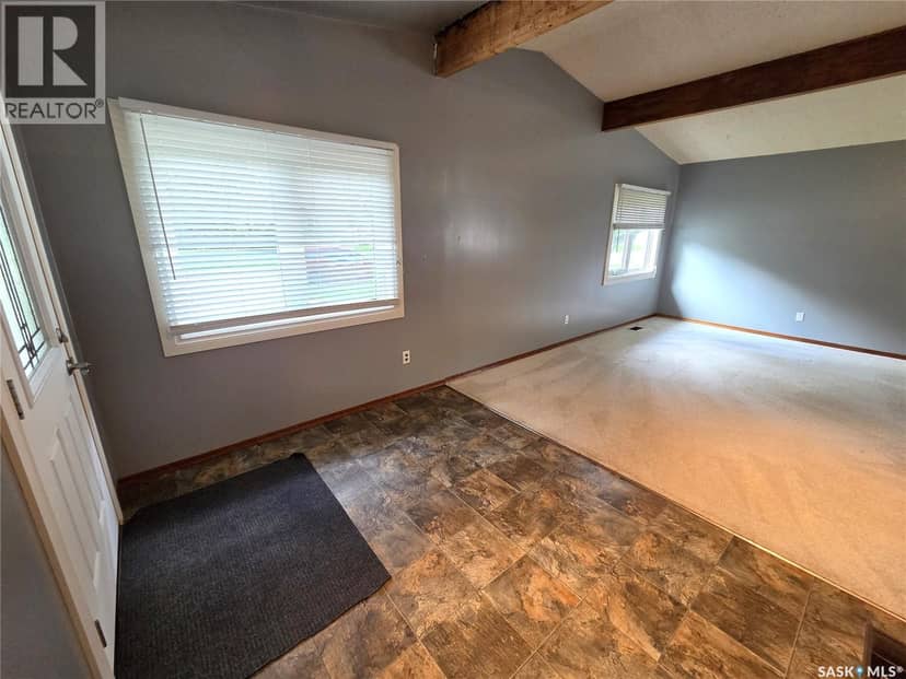 304 Second AVENUE E, Lampman, photo 5