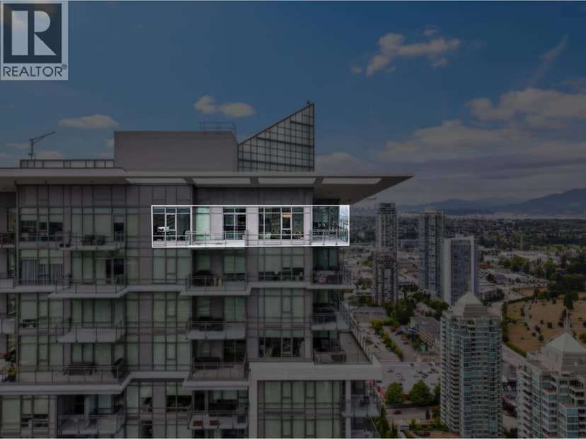 4502 2008 ROSSER AVENUE, Burnaby, photo 2