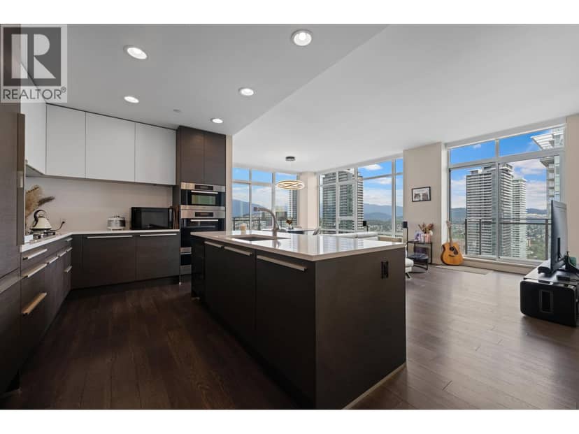 4502 2008 ROSSER AVENUE, Burnaby