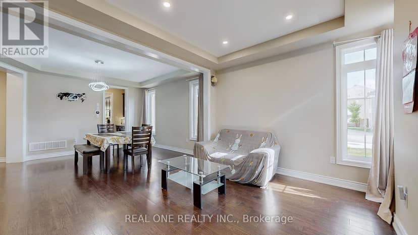6 - 1815 Fairport Road, Pickering, photo 3