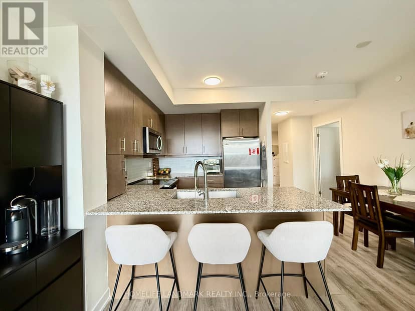 415 - 6235 Main Street — photo 14 of 33