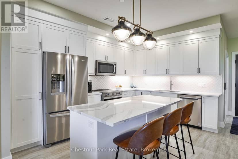 302 - 18 Campus Trail, Huntsville, photo 8