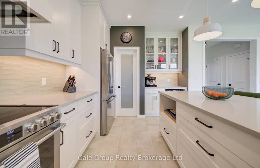 107 Graydon Drive — photo 12 of 34