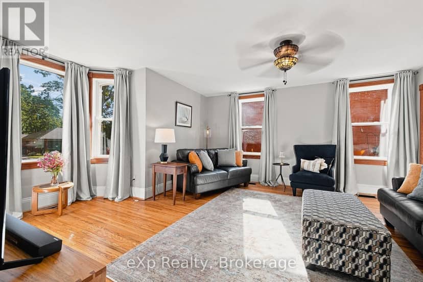 51 Osprey Street S — photo 6 of 40