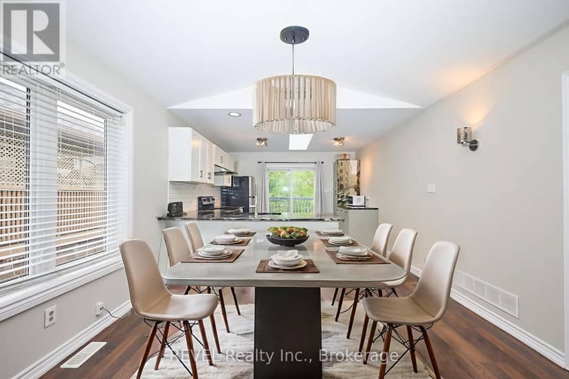 28 Quaker Road — photo 7 of 21