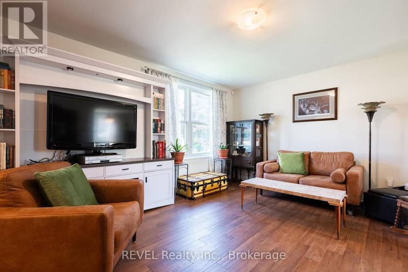 5682 Hanan Avenue, Niagara Falls, photo 8