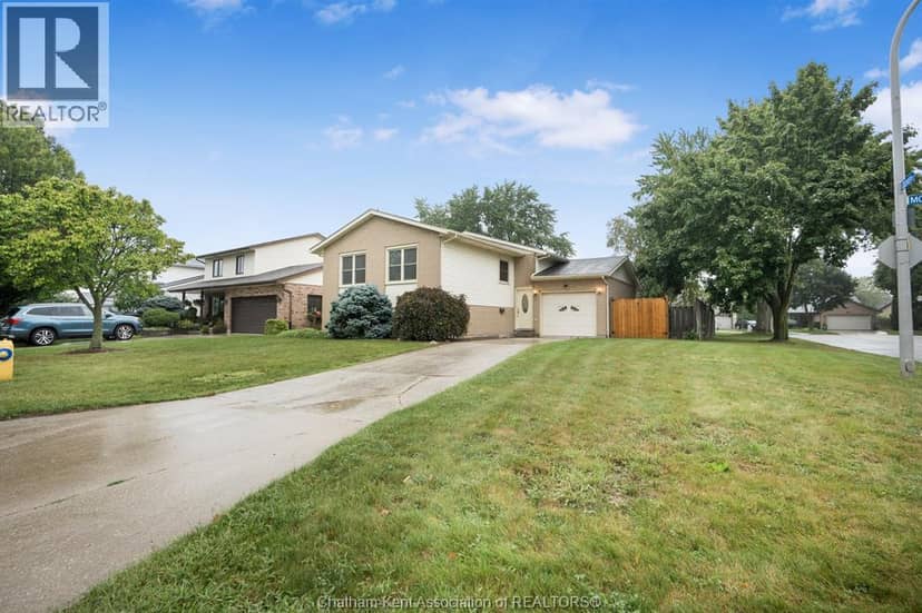 15 Monarch Drive — photo 2 of 35