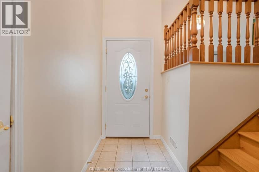 15 Monarch Drive — photo 3 of 35