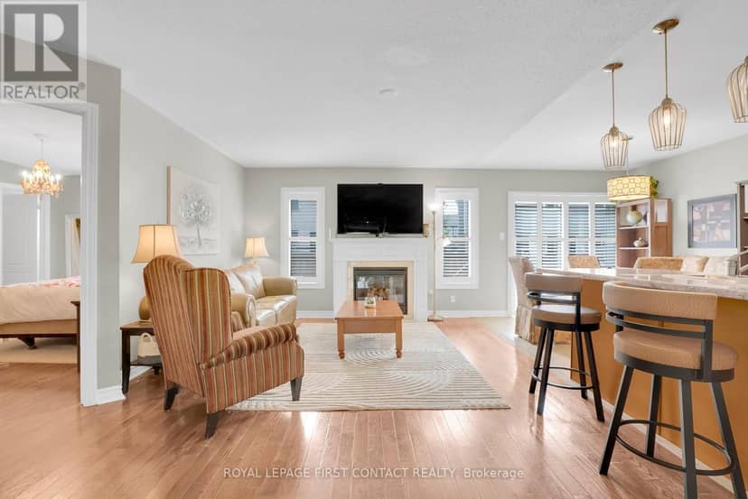 3 Maple Crown Terrace — photo 6 of 33
