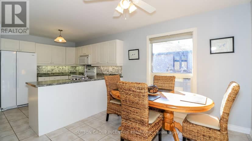 28 Brookfield Crescent, Barrie, photo 7