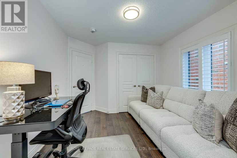 3087 Streamwood Pass — photo 31 of 40