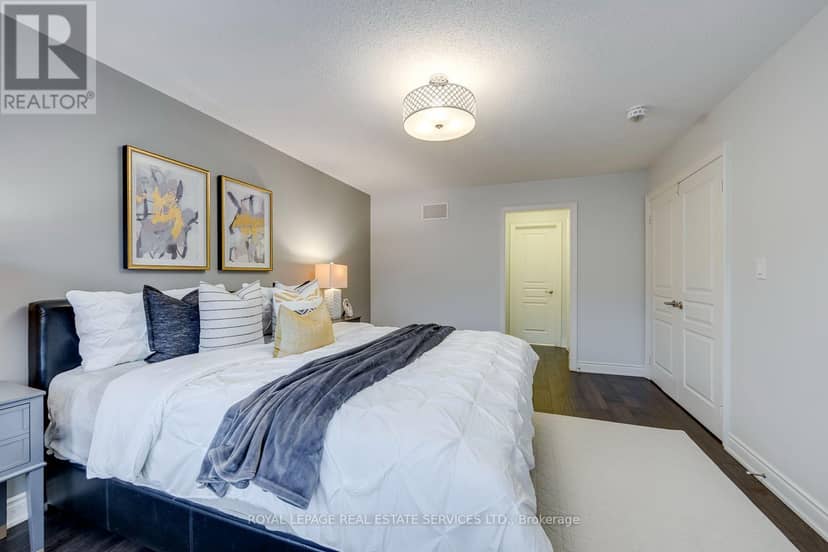3087 Streamwood Pass — photo 36 of 40