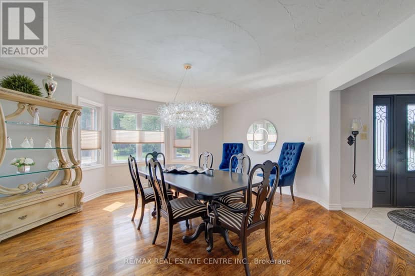 51 Copperfield Drive — photo 15 of 40