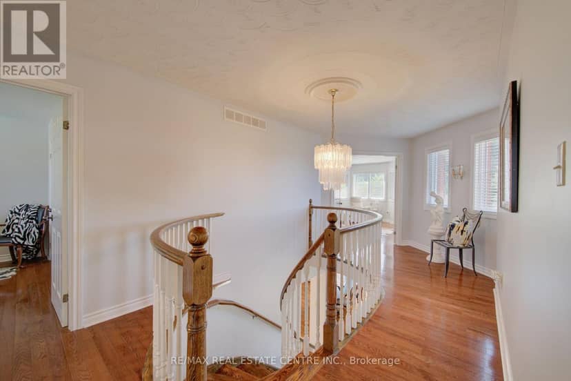 51 Copperfield Drive — photo 18 of 40