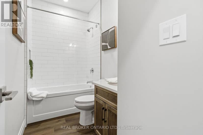 20 - 29 Weymouth Street — photo 23 of 31
