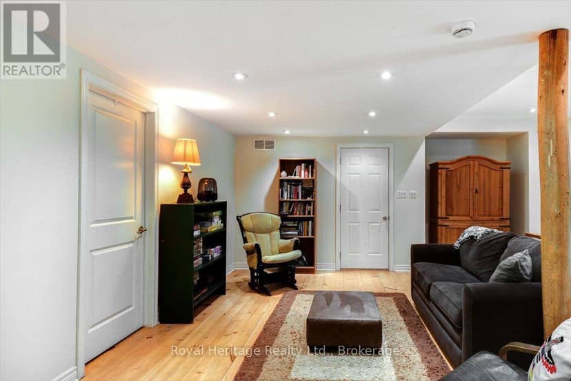 174 Bierworth Road — photo 24 of 40
