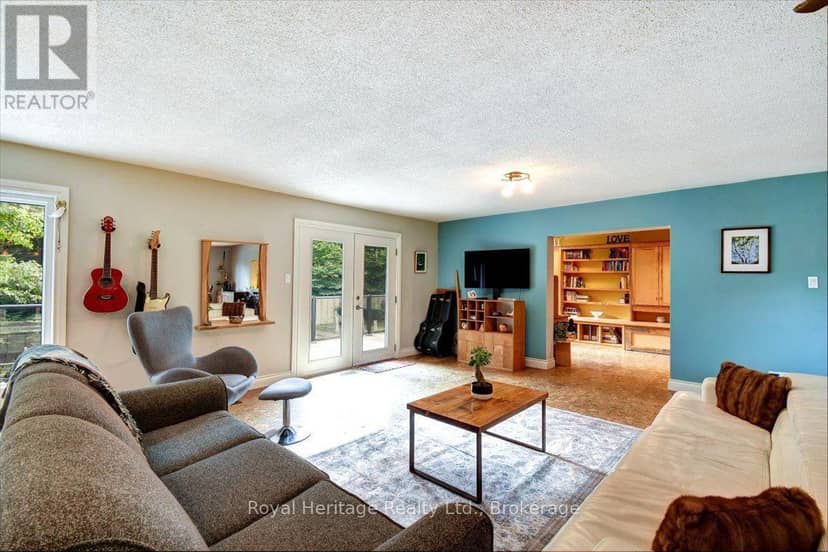 174 Bierworth Road — photo 9 of 40