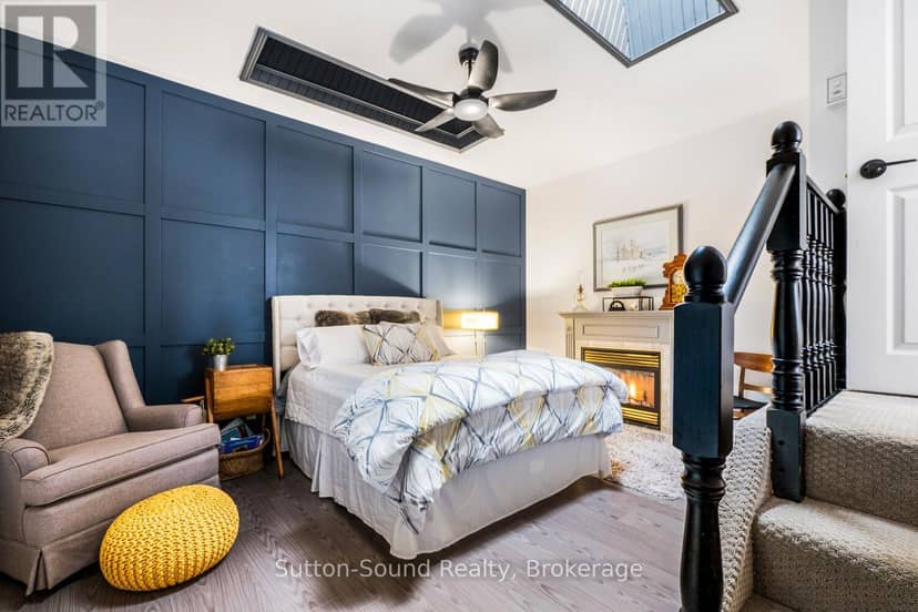 35 Pine Tree Drive — photo 17 of 40