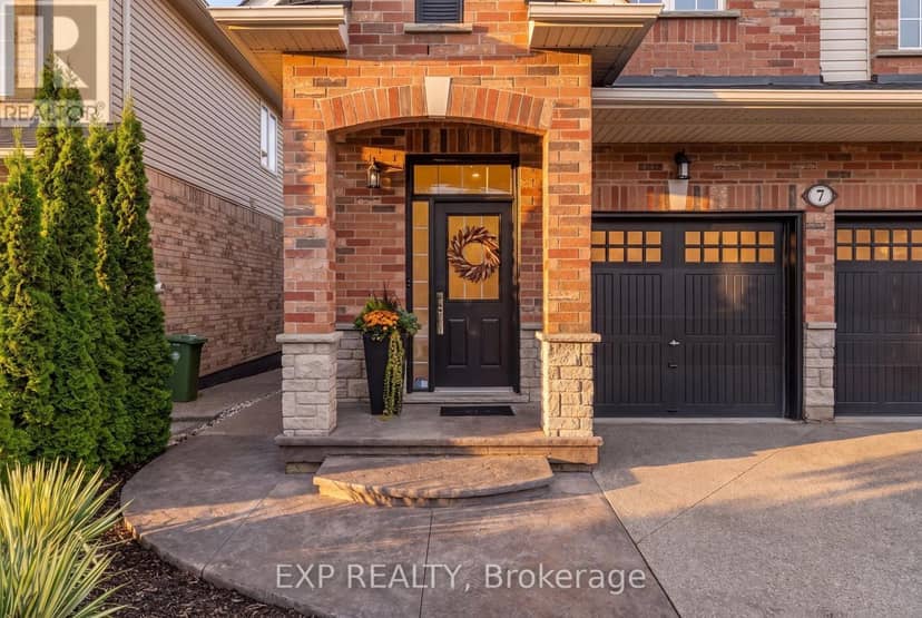 7 Seacove Court, Hamilton, photo 3