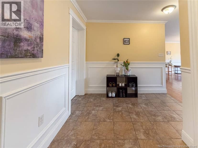 44 Brown Boulevard Unit# 2F — photo 36 of 40