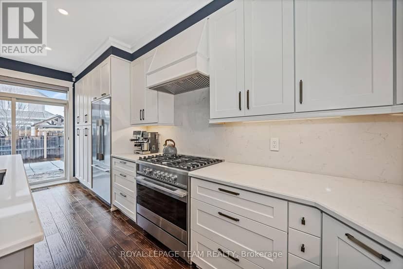 2842 Grand Canal Street — photo 11 of 40