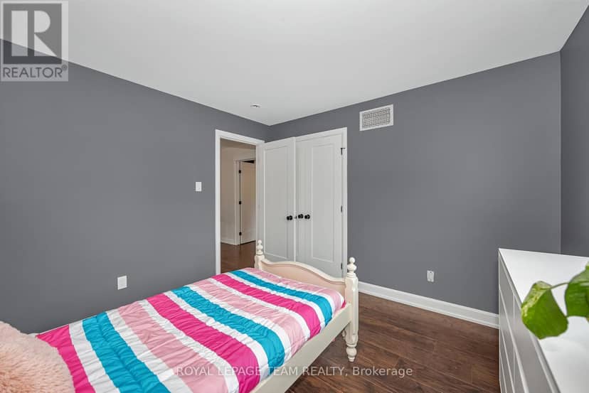 2842 Grand Canal Street — photo 26 of 40