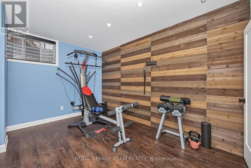2842 Grand Canal Street — photo 40 of 40