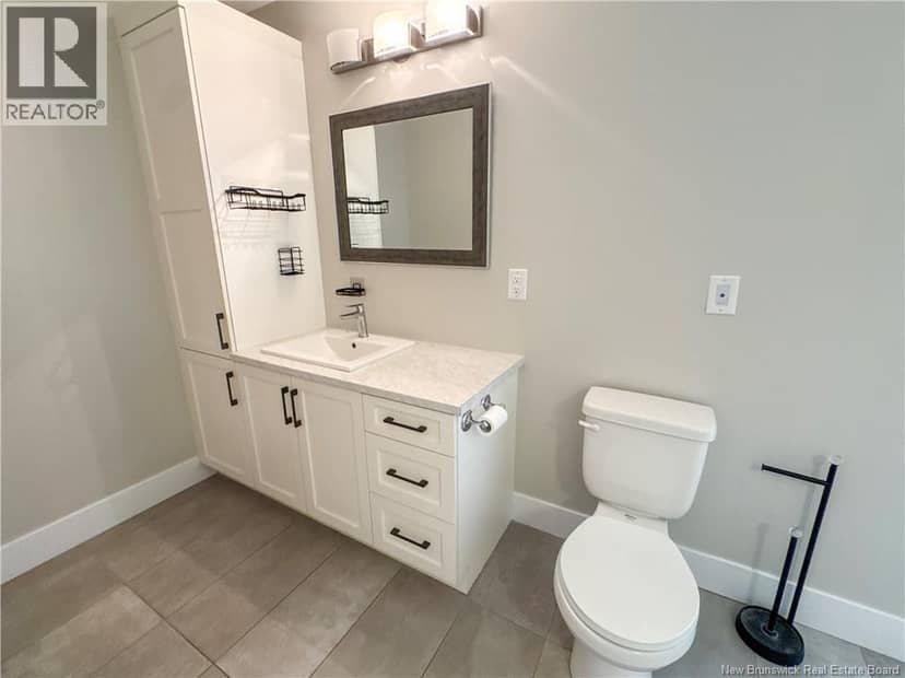 35 Anastasia Crescent — photo 24 of 40