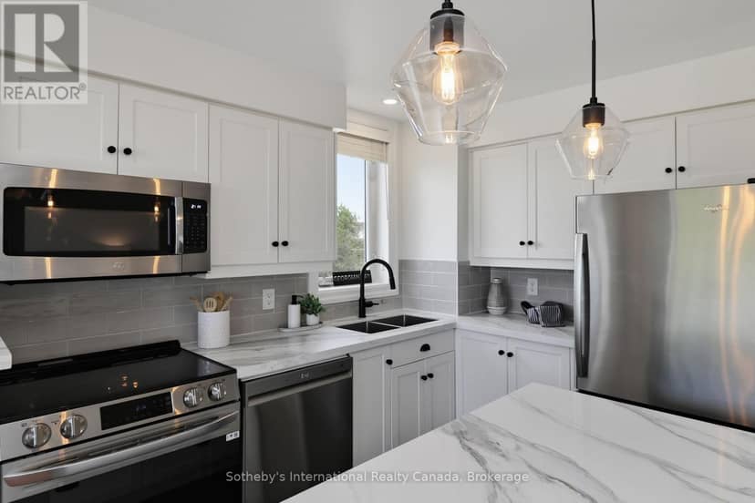 3003 - 750 Johnston Park Avenue — photo 27 of 40